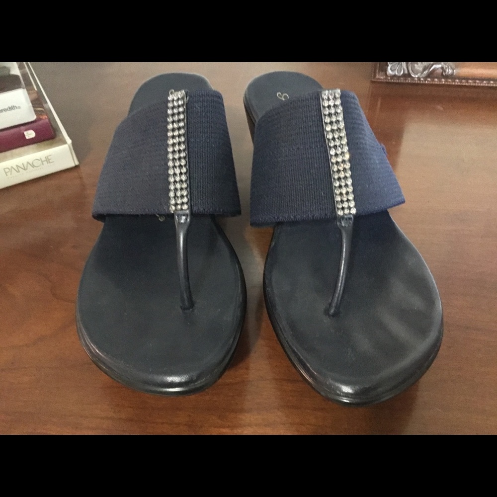 Dressy Athena platform thong sandal with sparkles